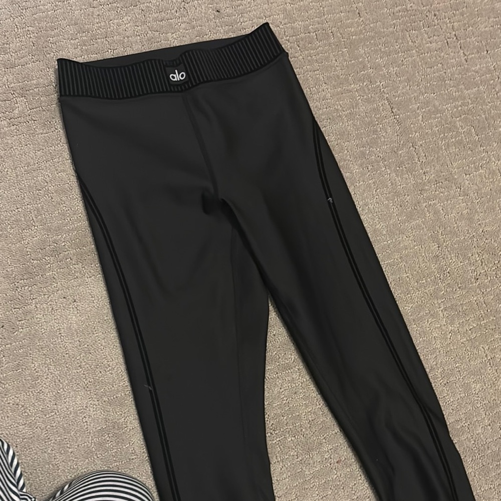 ALO Yoga Black Leggings
